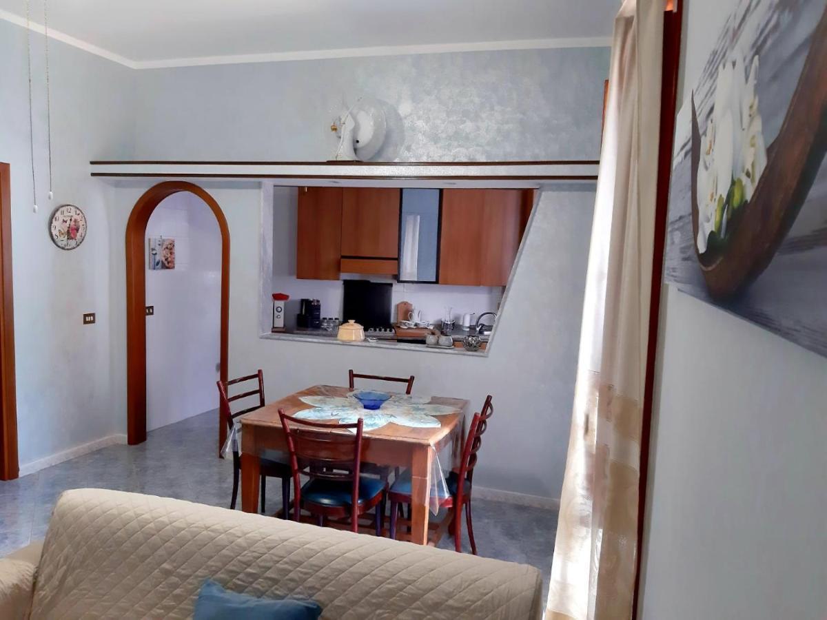 Casa Andrea Tra Napoli E Sorrento Apartment Castellammare di Stabia Exterior photo